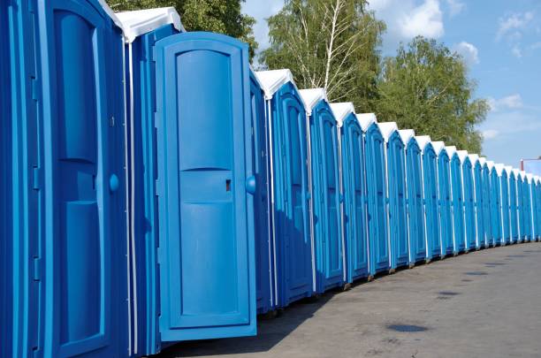 Best Luxury portable toilet rental  in Hartford, WI